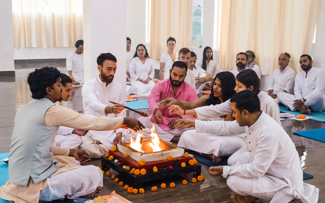 200 Hour Yoga TTC Sound Healing