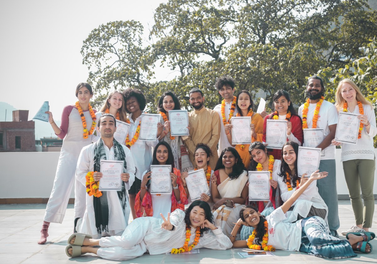 certified-yoga-course